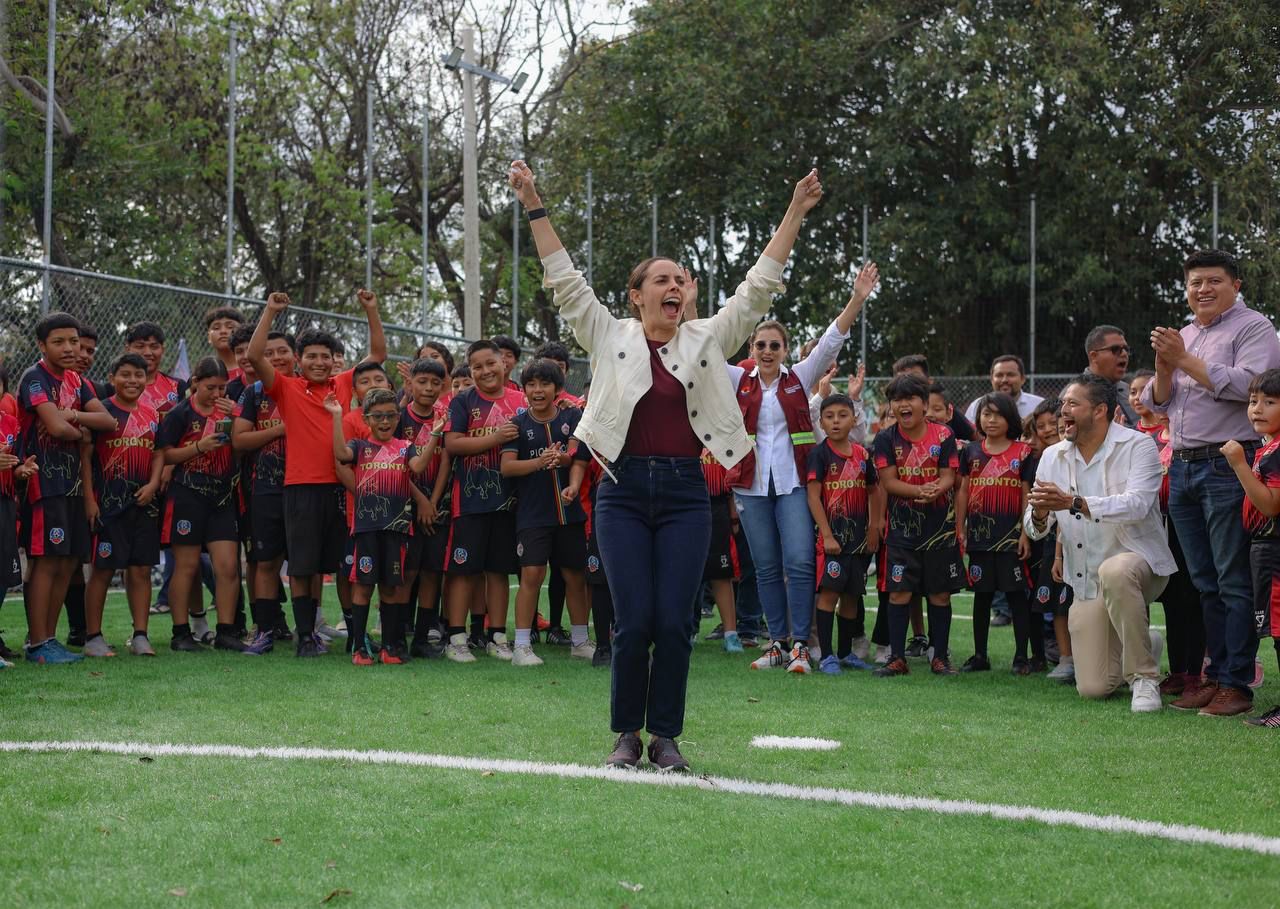 uploads/6/32/01 (1734).Jpeg